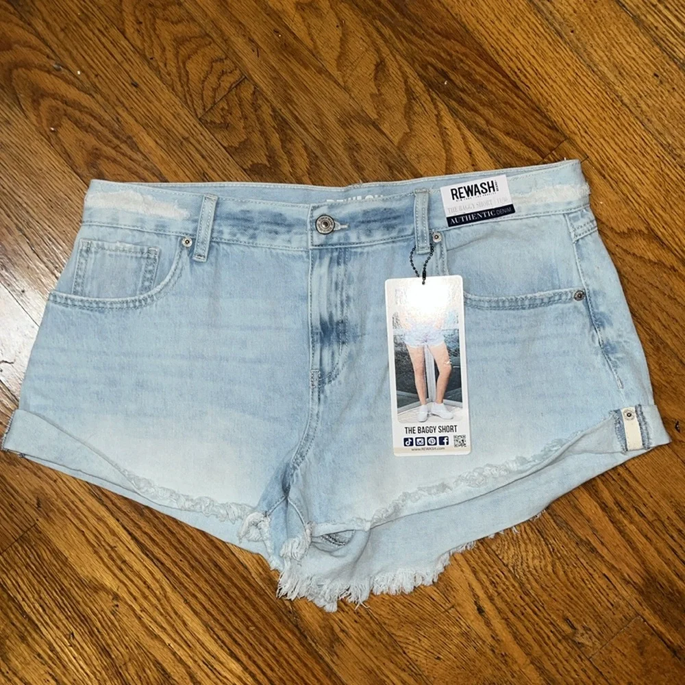 NWT Rewash Authentic Denim The Baggy Short Distressed Shorts Size 30